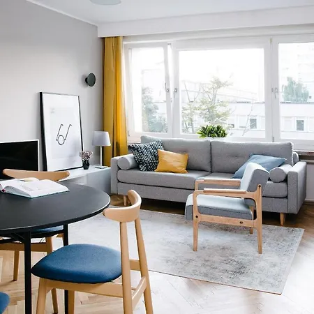 Stylowy Apartament W Centrum Gdyni *